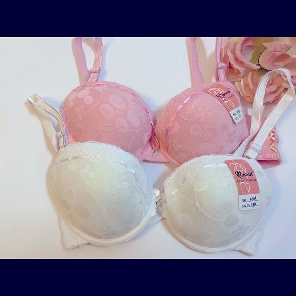 🛍️Queen lace push up Bra with elegant embroidery size 34B 🎊🎀🎉 - Picture 1 of 11